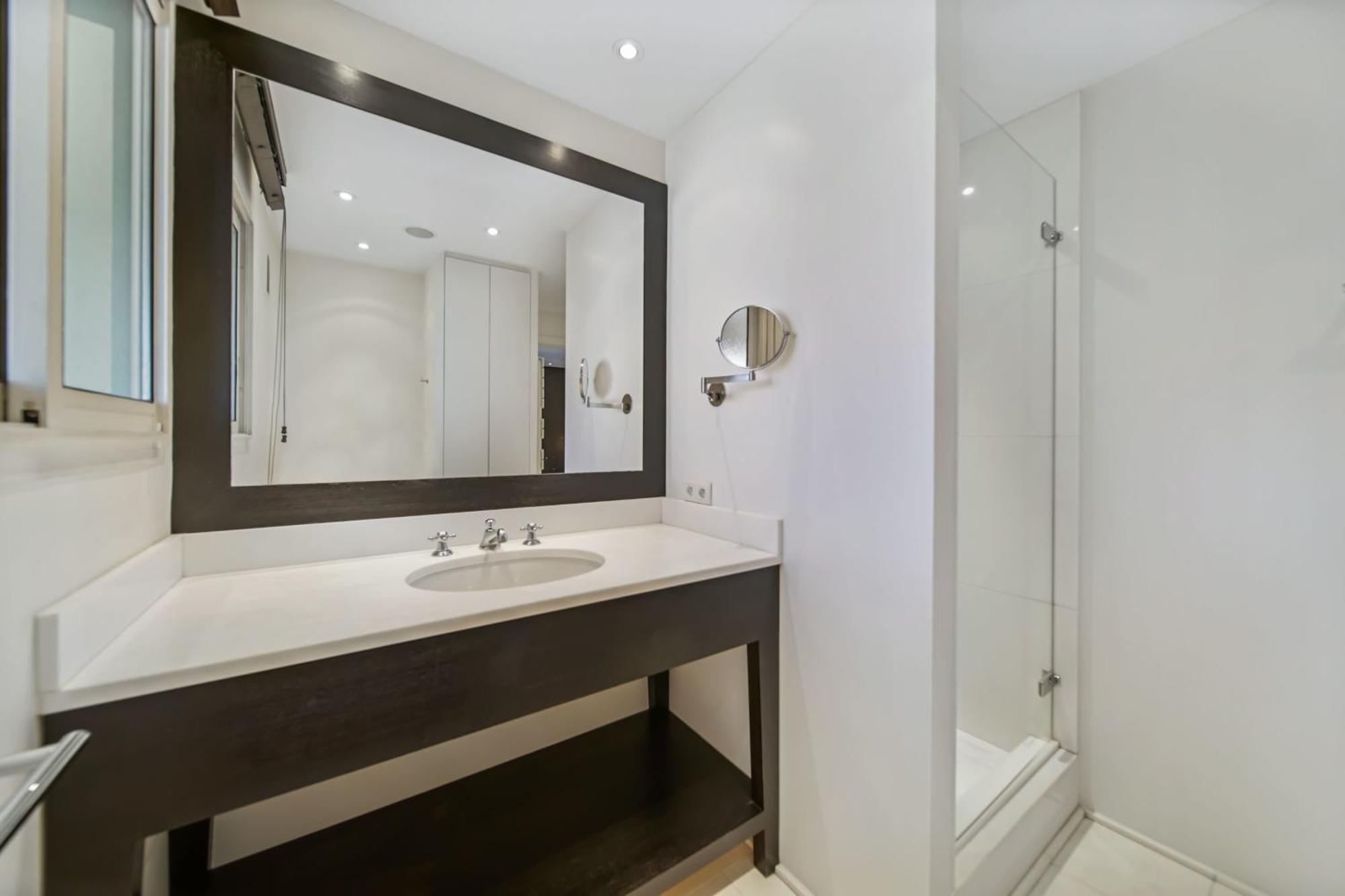 Apartment Ref 1319 - Center - For Rent Cannes